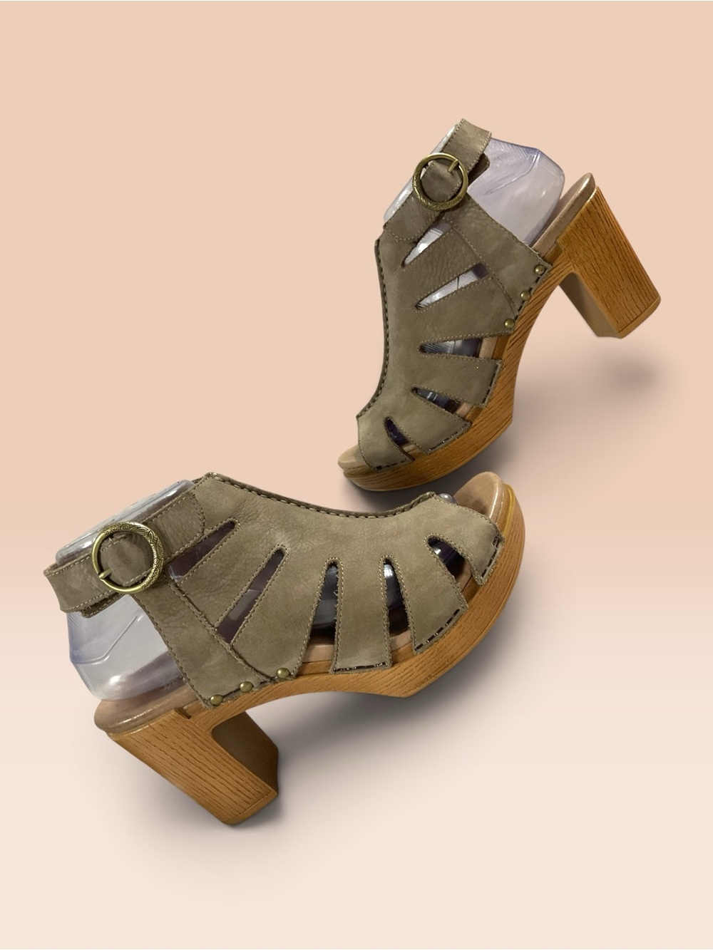 Dansko Demetra Women's Taupe Suede Cutout Block Heel Sandals EU Size 38/US 8.0